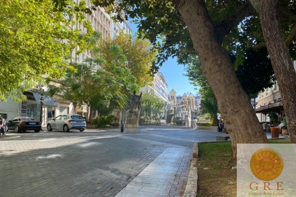 Building 01 Piraeus - Image 2