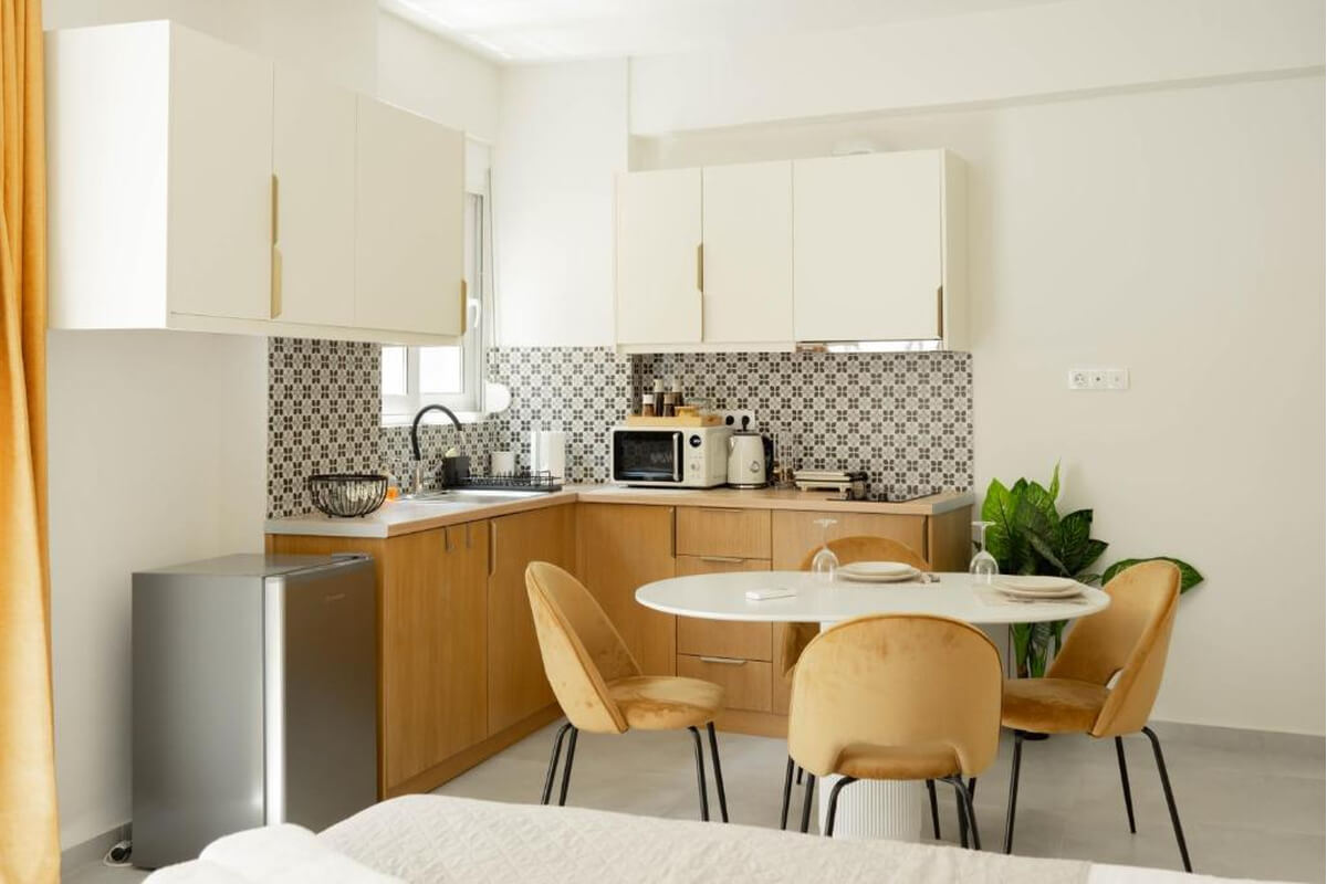 Building 349 Athens - Image 2