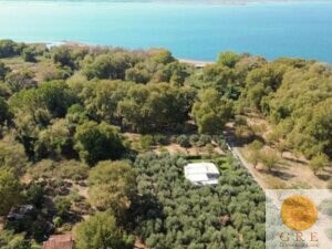 Villa 45 to 2 hours from Athens