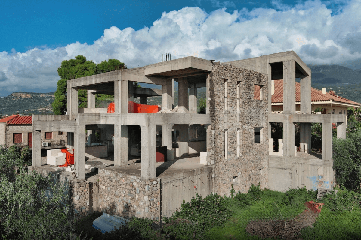 Skeleton 01 up to two hours from Athens - Image 2