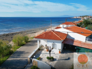 Traditional house 09 to 2 hours from Athens