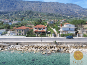 Traditional house 11 Corinth