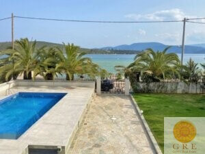 Traditional house 12 Corinth