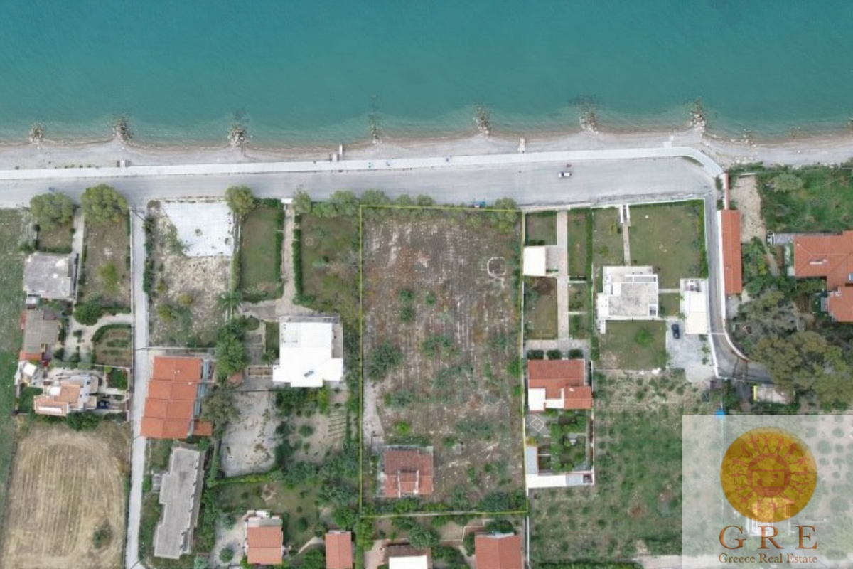 Traditional house 13 Corinth