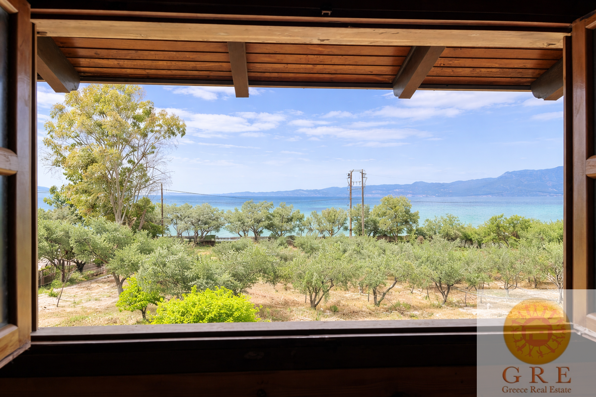 Traditional house 13 Corinth - Image 4